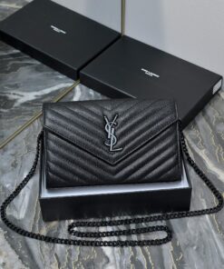 Envelope Chain Wallet Black Caviar